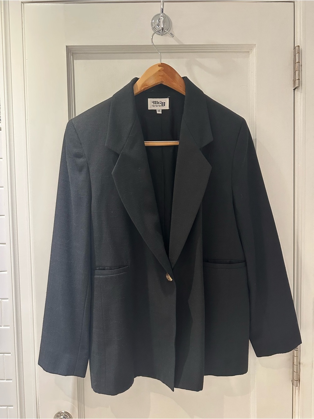 Black Single-Button Blazer Jacket